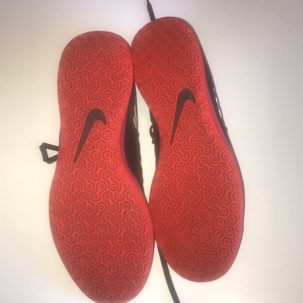 NikeTiempo Indoor Soccer Shoes - Picture 6 of 12